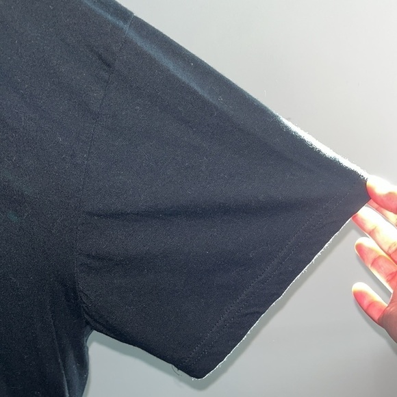 Kobe T-Shirt Pre-Owned size 2XL.  Good condition.  No holes or fading. - Picture 3 of 6